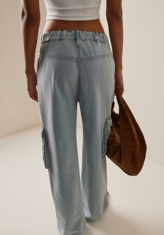 Full length loose pocket jeans