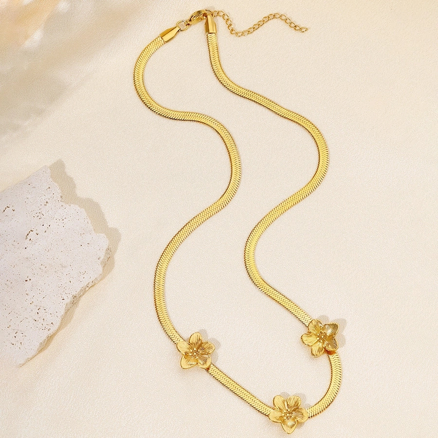 Elegant Flower 18K Gold Plated Necklace
