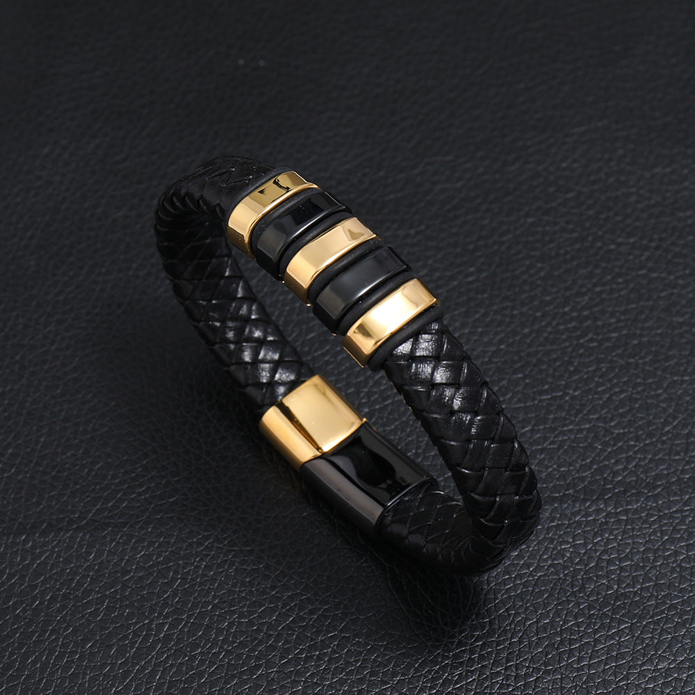 Two-colour stainless steel magnet buckle leather bracelet