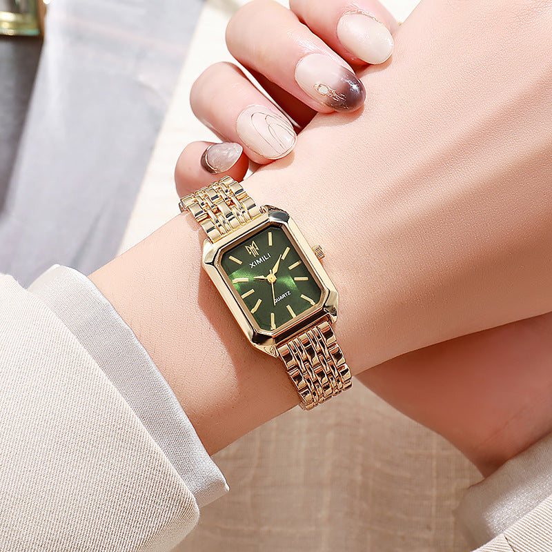 Letter horseshoe buckle quartz watch