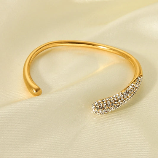 18K gold plated Stylish Bangle With Sparkling Rhinestones.