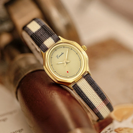 plaid buckle quartz watch