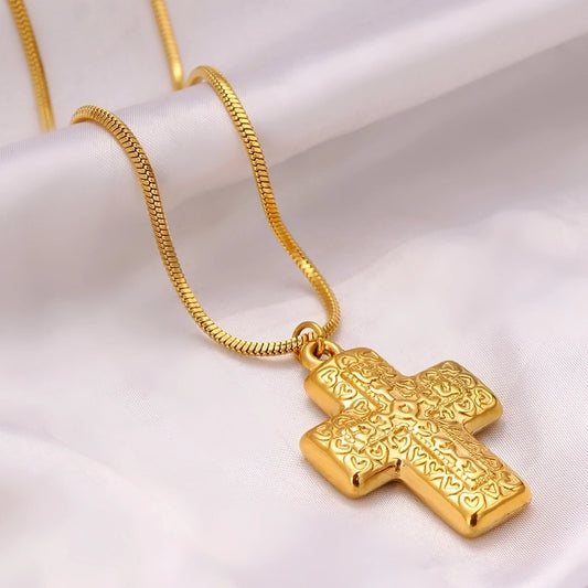 Vintage Style Cross Pendant Necklace