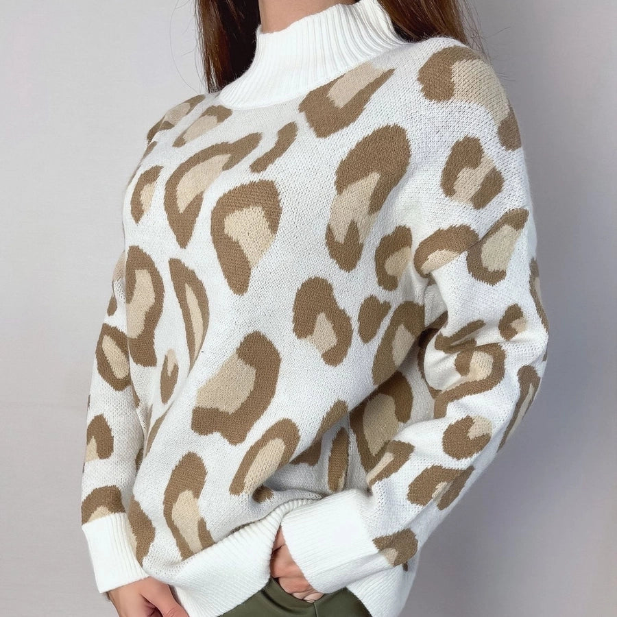 Animal Print Semi-turtleneck Sweater