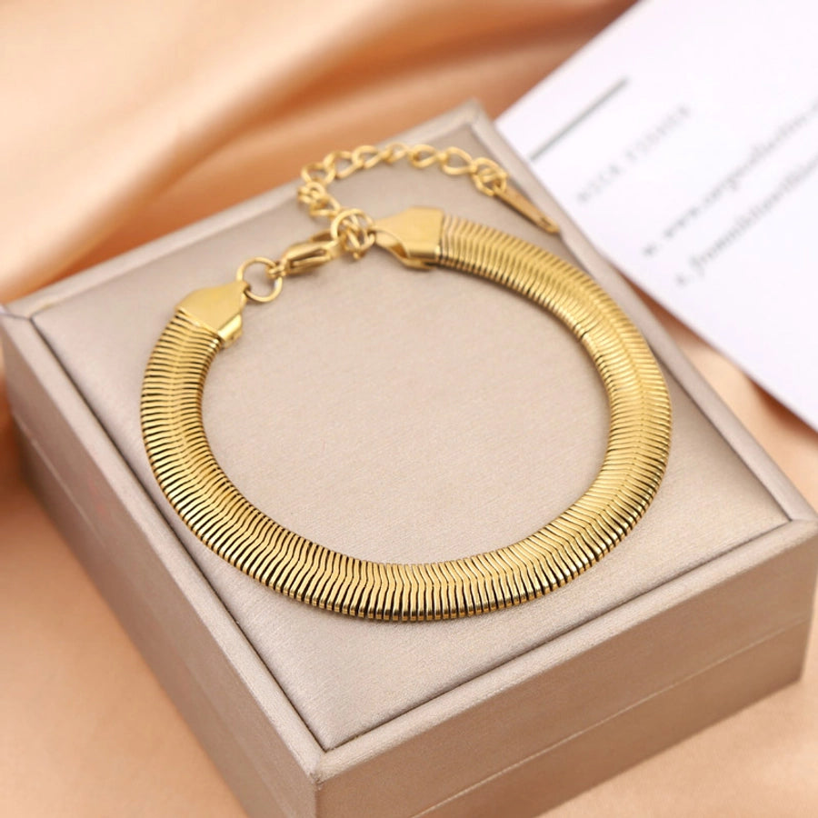 Retro style thick Solid Bracelet